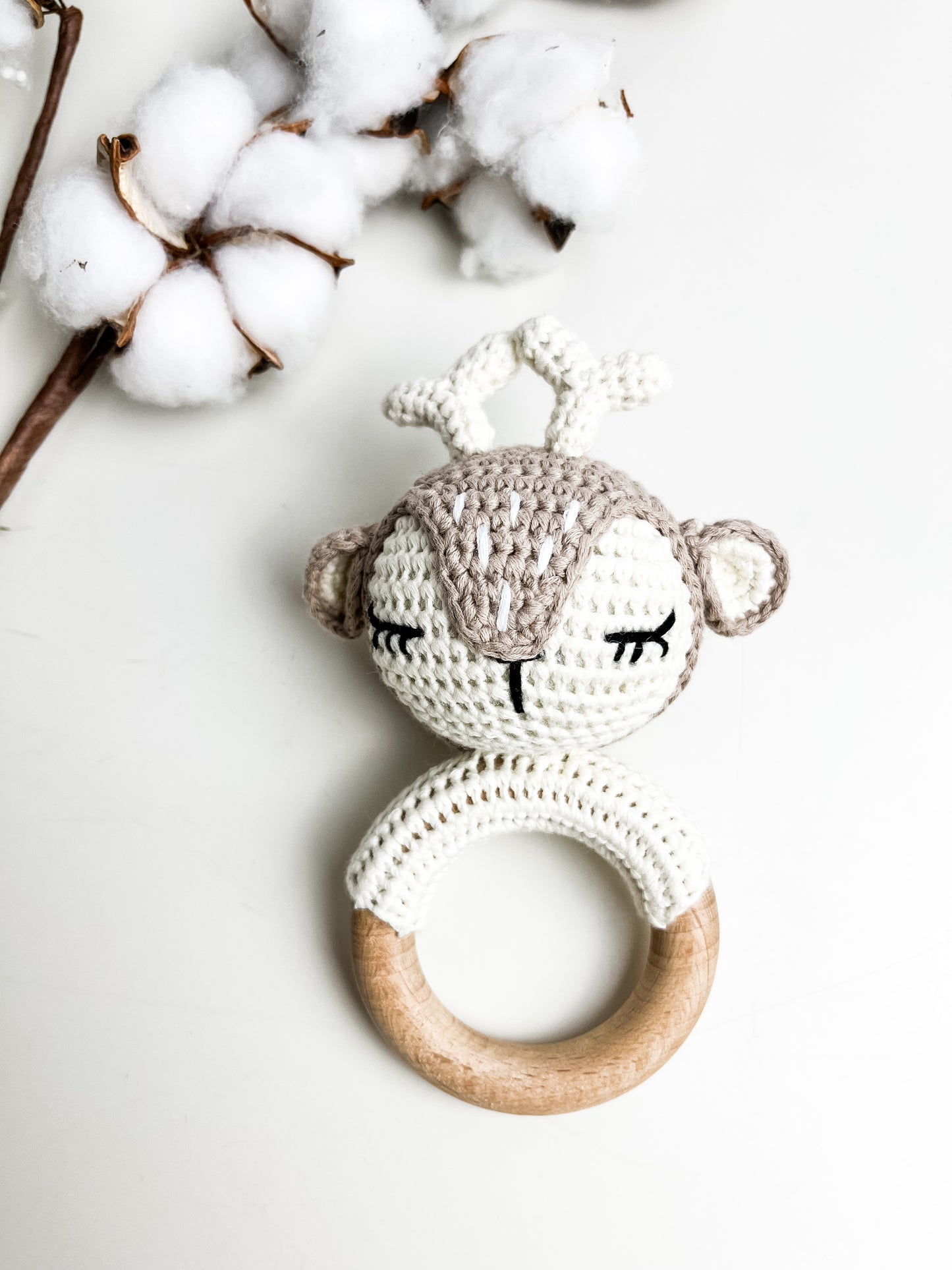 Hochet bois et crochet - Chevreuil