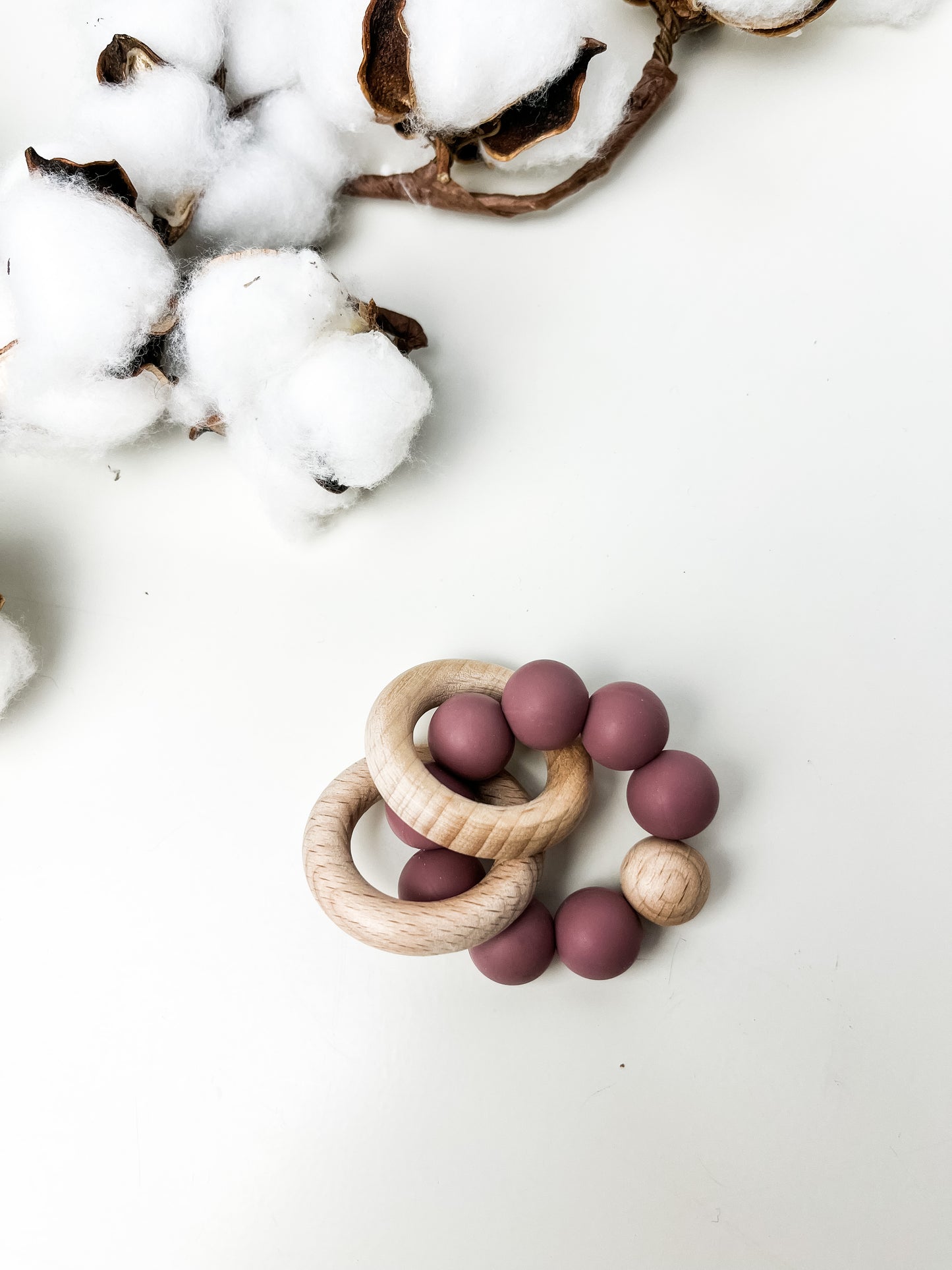 Jouet de dentition - Anneau bois vieux rose