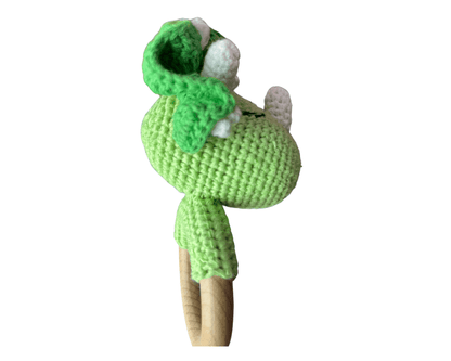 Hochet bois et crochet - Mignon dinosaure vert