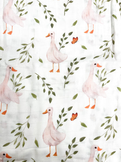 Couverture mousseline de bambou - Oies et papillons