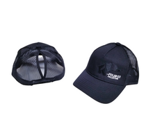 Charger l&#39;image dans la galerie, Casquette noire pour femme avec fente pour chignon-Noir
