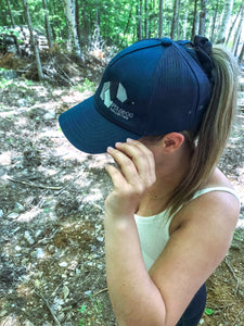 Casquette marine pour femme avec fente pour chignon-Gris
